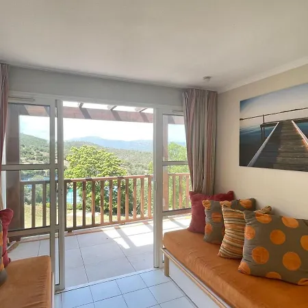 Apartment 2 Pieces Avec Grande Terrasse Et Piscine - Saint-raphael - Fr-1-504-604 *